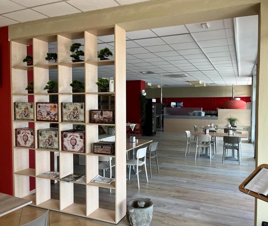 Terrazza Rooms Castrezatto Eksteriør billede